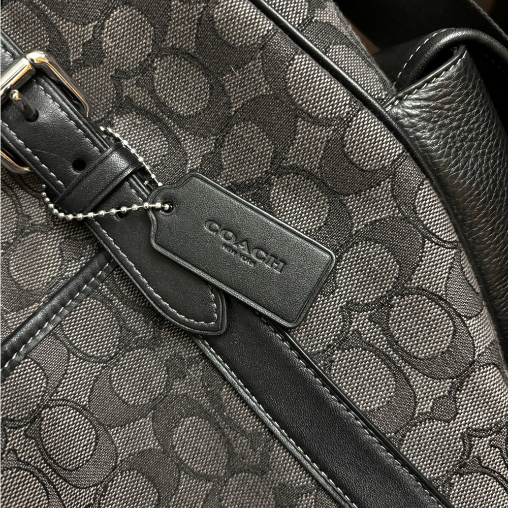 COACH Black & Grey Sprint Tote Canvas Messenger Signature Jacquard Top Zip Bag - Picture 5 of 5